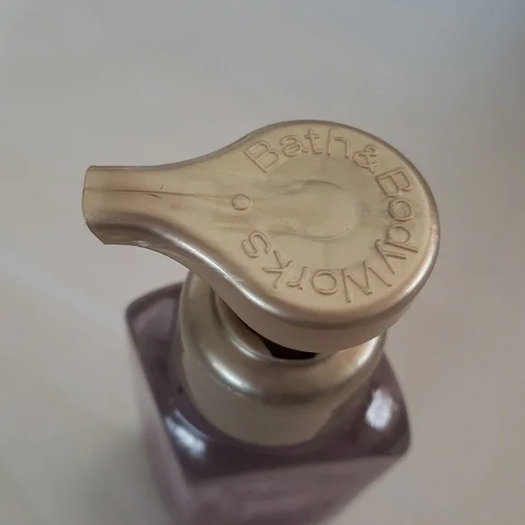 🥳3/20🥳Bath & Body Works PINK PEACH BLOSSOM Gentle Foaming Hand Soap - Picture 5 of 6